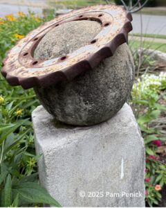 Upcycled art at McClain garden at Memphis Fling