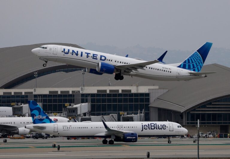 United, JetBlue expand Blue Sky partnership