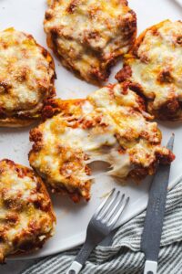 Pizza Burgers Recipe – Pinch of Yum