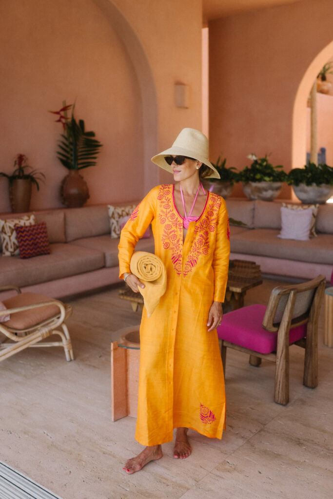 Barefoot in Bloom – Julia Berolzheimer