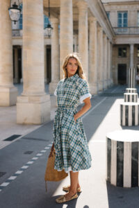 The Summer Carryall Look – Julia Berolzheimer