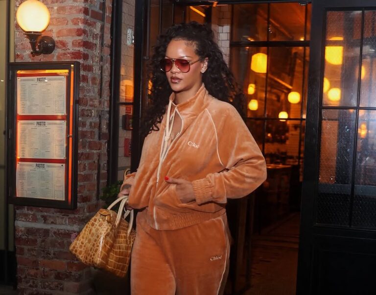 Rihanna Kept It Cozy in a Chloé Tracksuit While Out in NYC