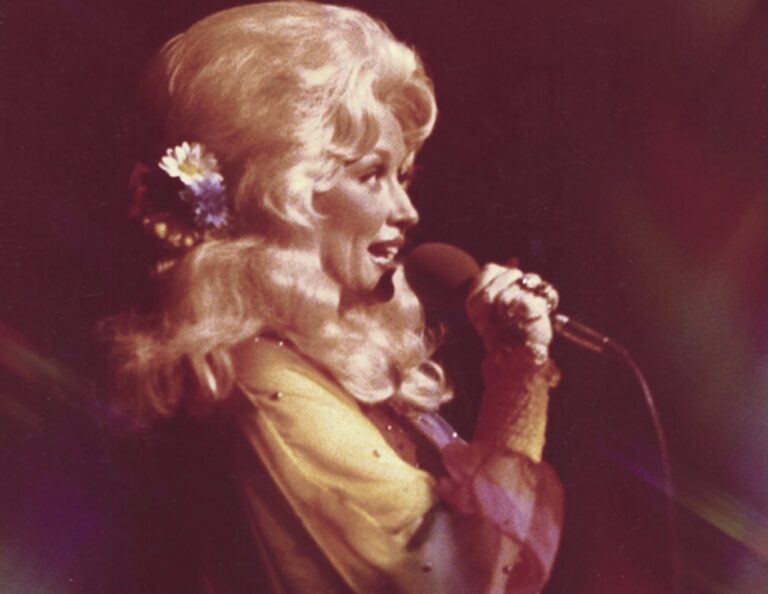 Dolly Parton, Country Music Icon and Rhinestone Style Legend, Dies at 80