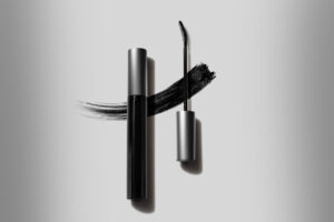 Tubing Mascaras: Performance, Easy Removal, and Next-Generation Eye Makeup Formulas