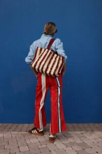 SPORTY STRIPES
