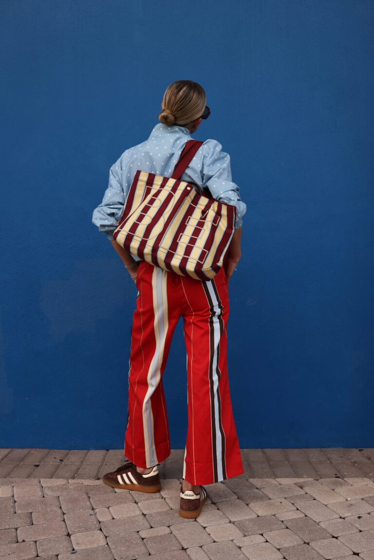 SPORTY STRIPES
