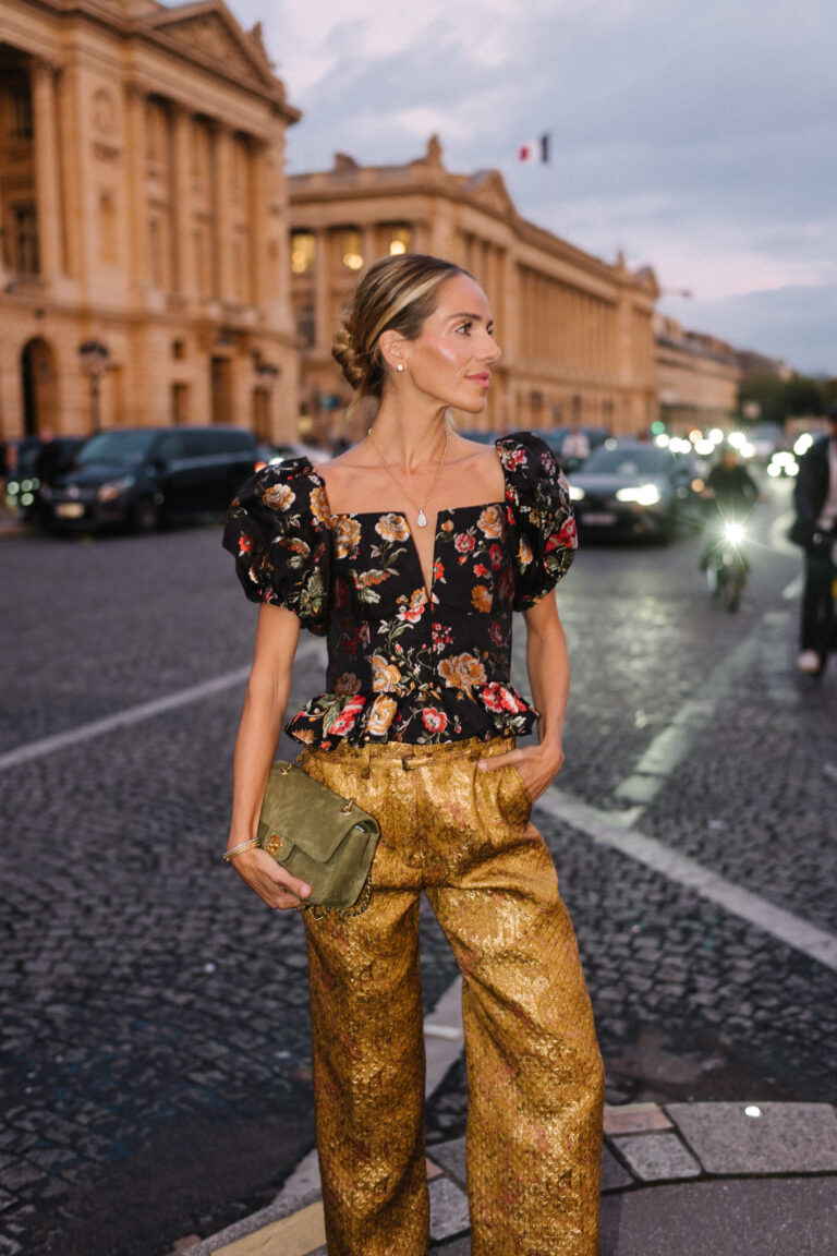 Gilded Florals After Dark – Julia Berolzheimer