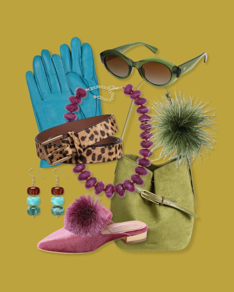 Amazon Sundays: Color, in Small Doses