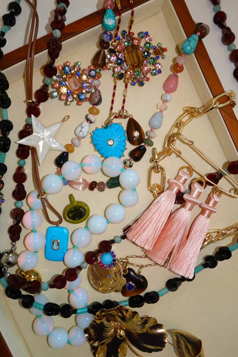 OCTOBER JEWELRY BOX – Atlantic-Pacific