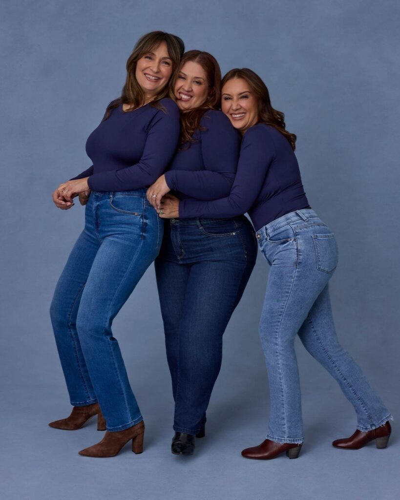 Slim Straight Jeans Are Ready for Your Fall Plans